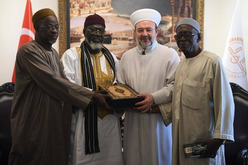 Gambiya Müslümanlarından Diyanet'e ziyaret