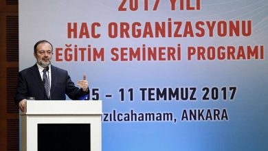Diyanet İşleri Başkanı Görmez, hac organizasyonunda görev yapacak sağlık personeliyle bir araya geldi