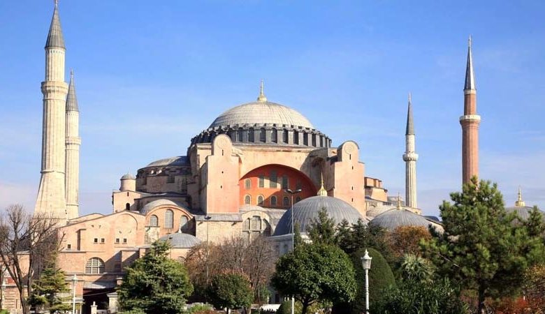 "KUDÜS'TE EZANI YASAKLARINIZ; HER FİLİSTİNLİ MÜEZZİN OLUR”