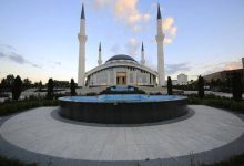 Diyanet'ten Camilere akülü engelli aracı şarj ünitesi