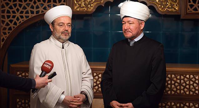 Diyanet İşleri Başkanı Görmez, Moskova’da Ravil Gaynutdin ile bir araya geldi