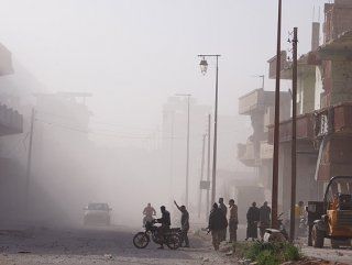 Esad güçlerinden Dera'ya füze saldırısı