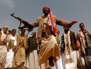 Husi lider Yemen'e saldıran Arap ülkeleri tehdit etti