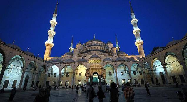 Diyanet İşleri Başkanı Görmez'den Kadir Gecesi Mesajı