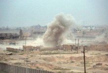 Koalisyon güçleri IŞİD'in elindeki Tikrit'i bombalıyor