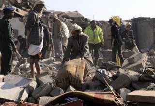 İran'dan Yemen bombardımanına kınama